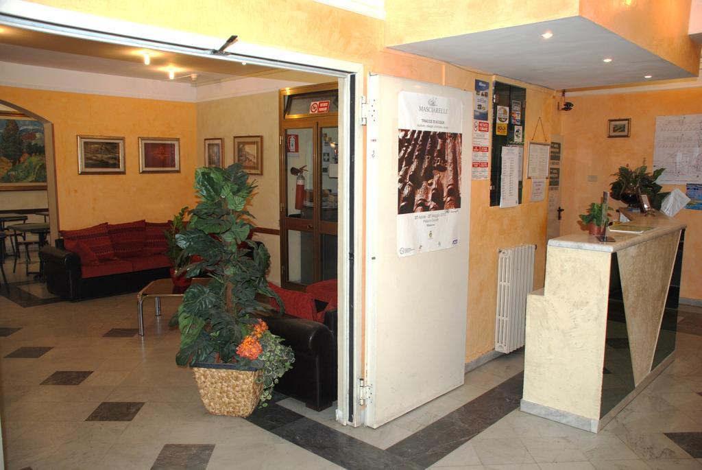 מאסה Hotel Annunziata מראה חיצוני תמונה